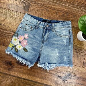 ZAFSI BLINGS Denim Cut Off Embroidered Shorts